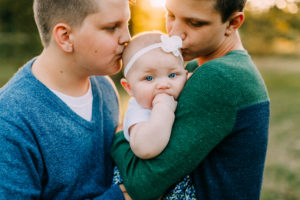 photo session, st louis family photographer, forest park family session, family of 6, toddler boy, baby girl, blues and greens family outfits, fall family session, st louis baby photographer, st louis child photographer