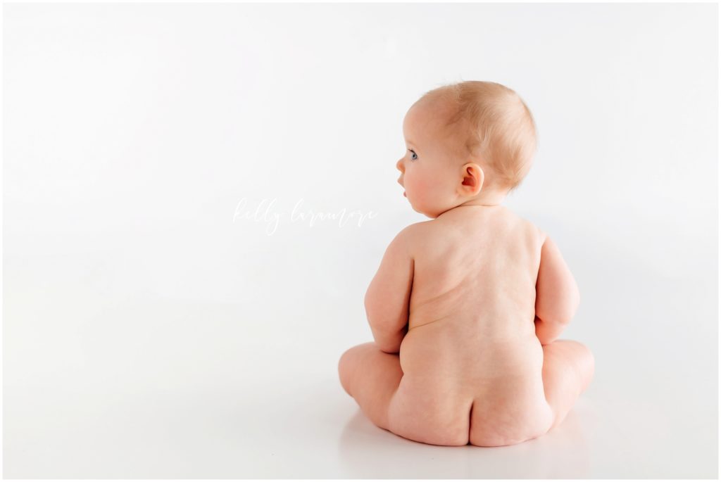 Baby tooshie at a milestone session in Lake St Louis, MO 