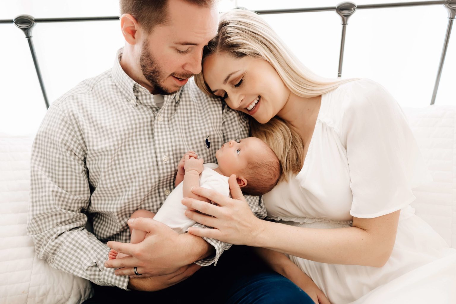 When Is The Best Time to do Newborn Photos?